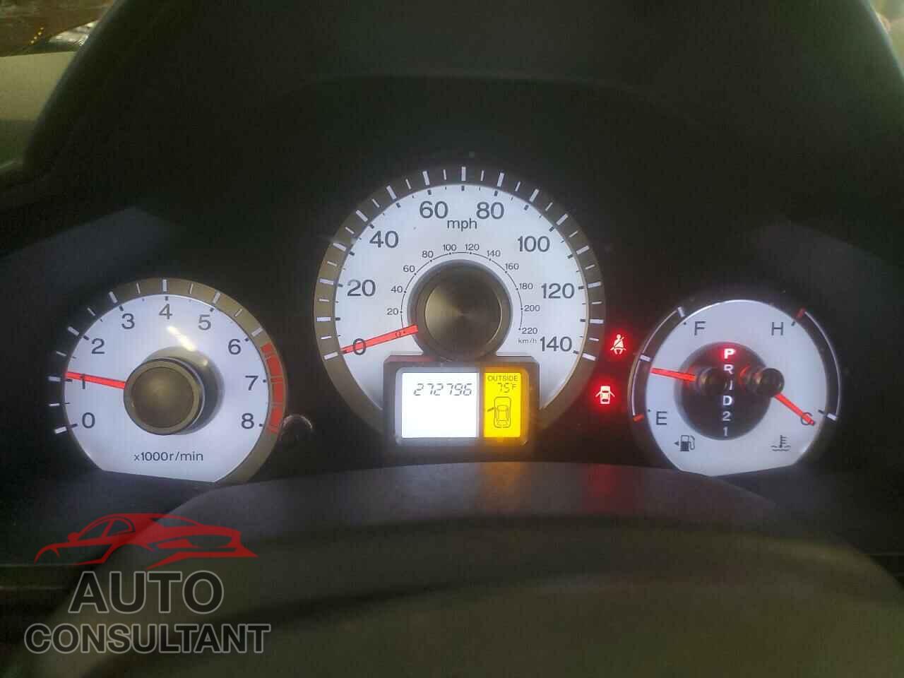 HONDA PILOT 2011 - 5FNYF4H61BB030100