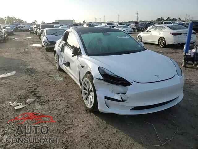 TESLA MODEL 3 2021 - 5YJ3E1EAXMF032175