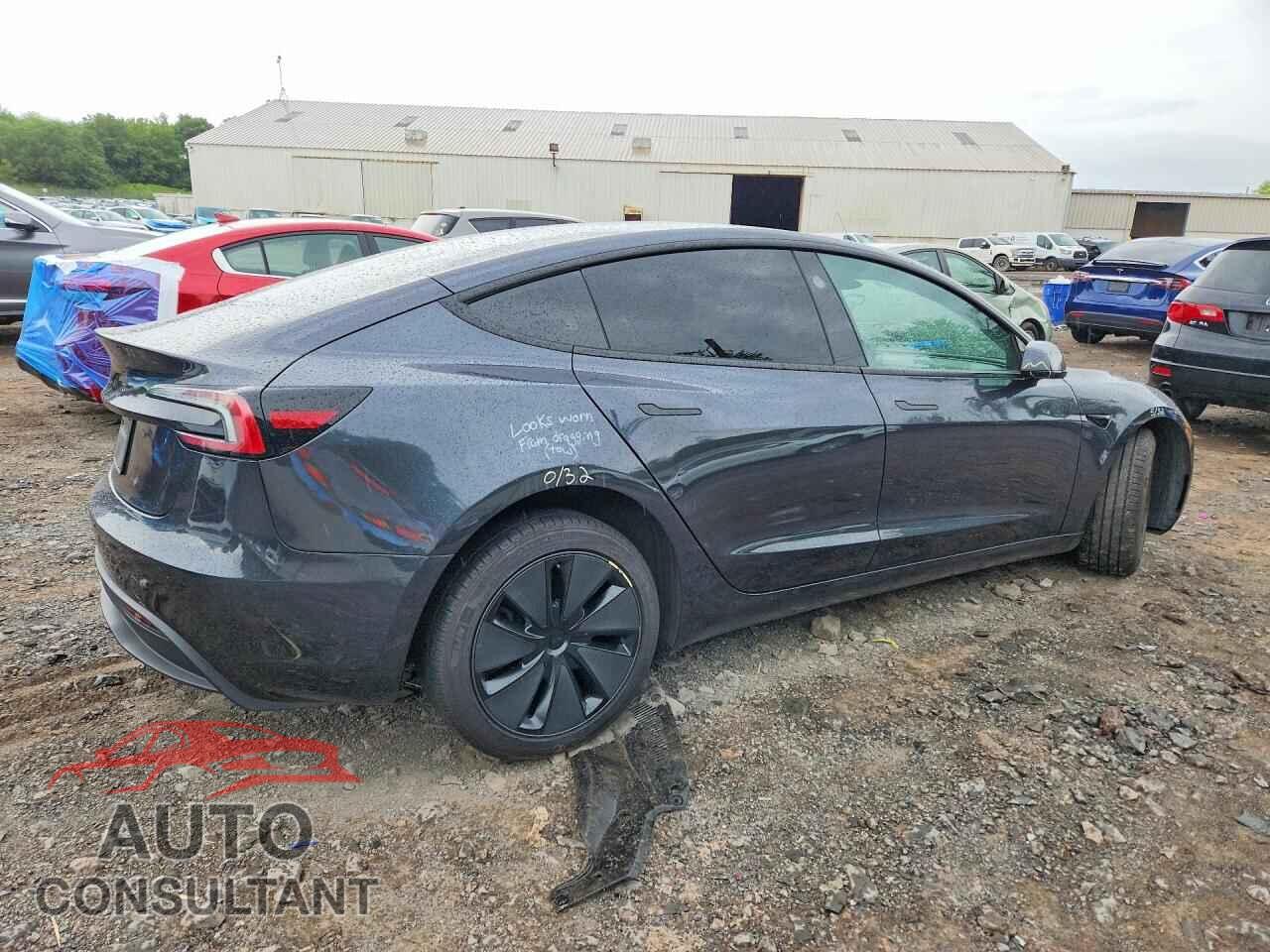 TESLA MODEL 3 2025 - 5YJ3E1EA7SF891740