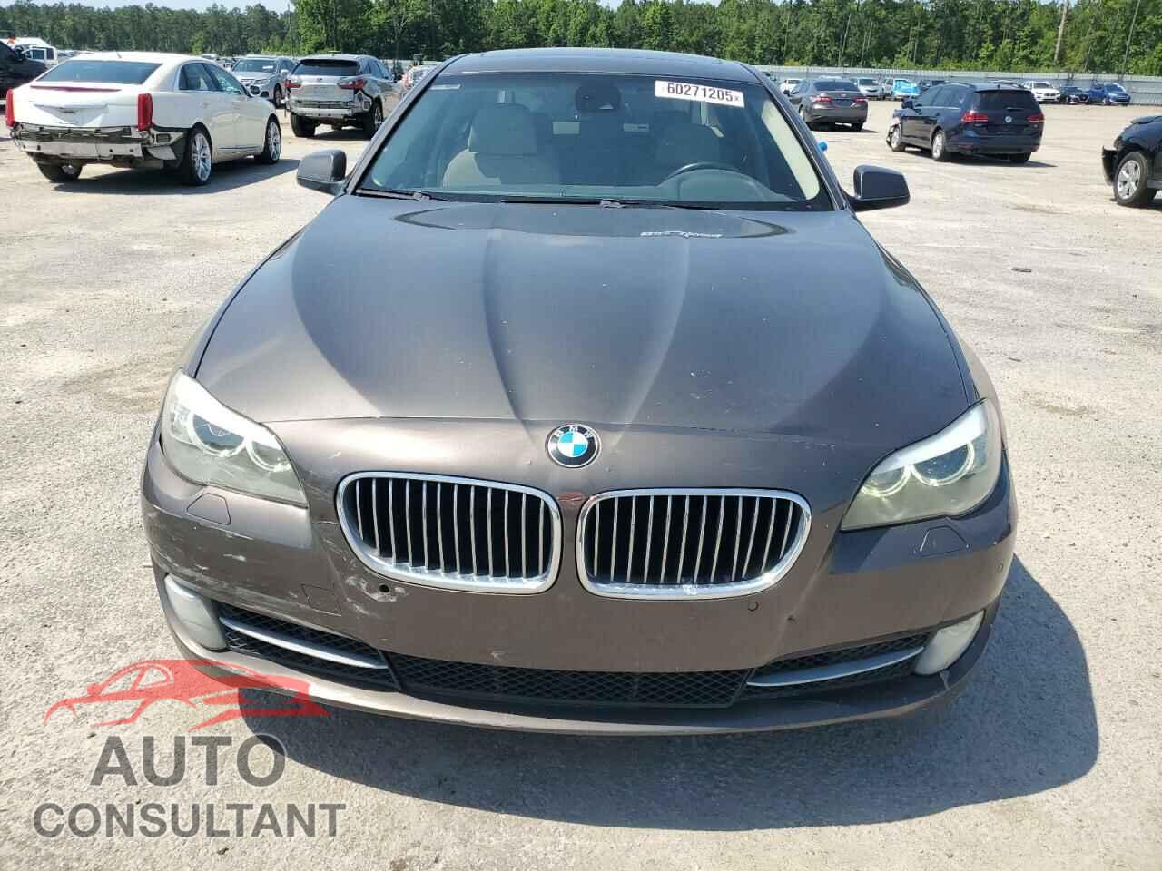 BMW 5 SERIES 2011 - WBAFR7C53BC608609