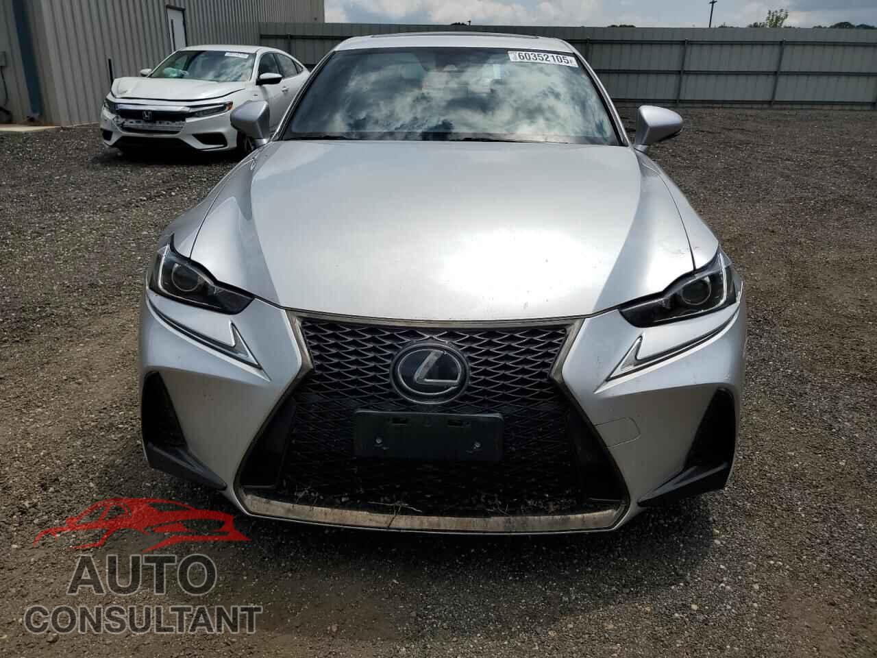 LEXUS IS 2019 - JTHC81D26K5035301