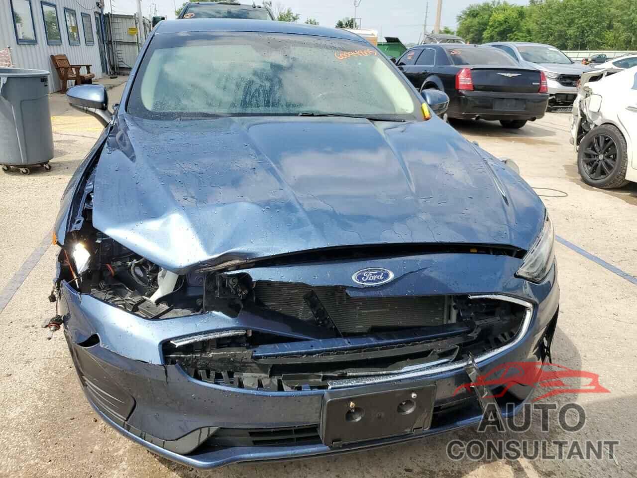FORD FUSION 2019 - 3FA6P0LU9KR107657