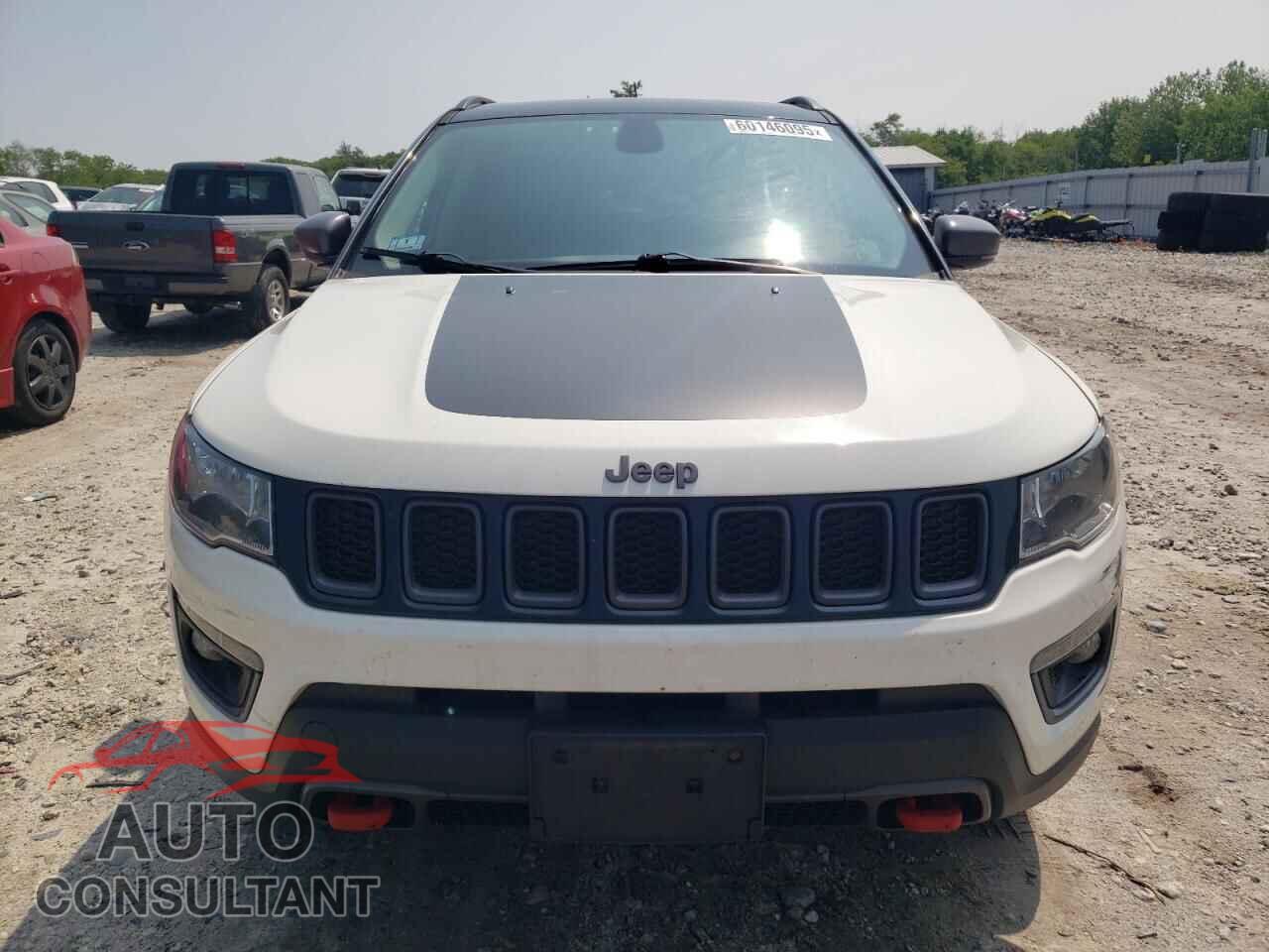 JEEP COMPASS 2017 - 3C4NJDDB8HT646763