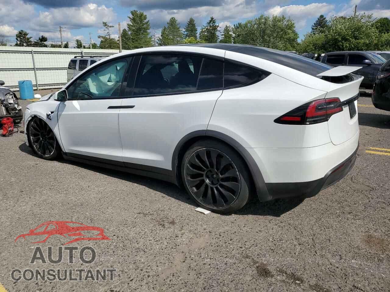 TESLA MODEL X 2023 - 7SAXCAE56PF400773