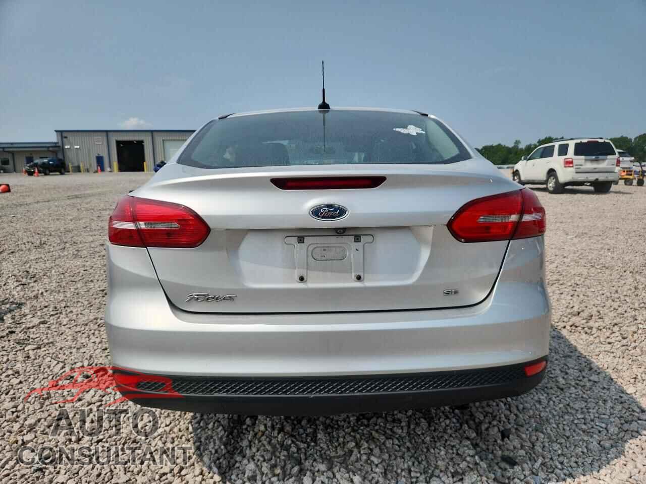 FORD FOCUS 2016 - 1FADP3F21GL200858