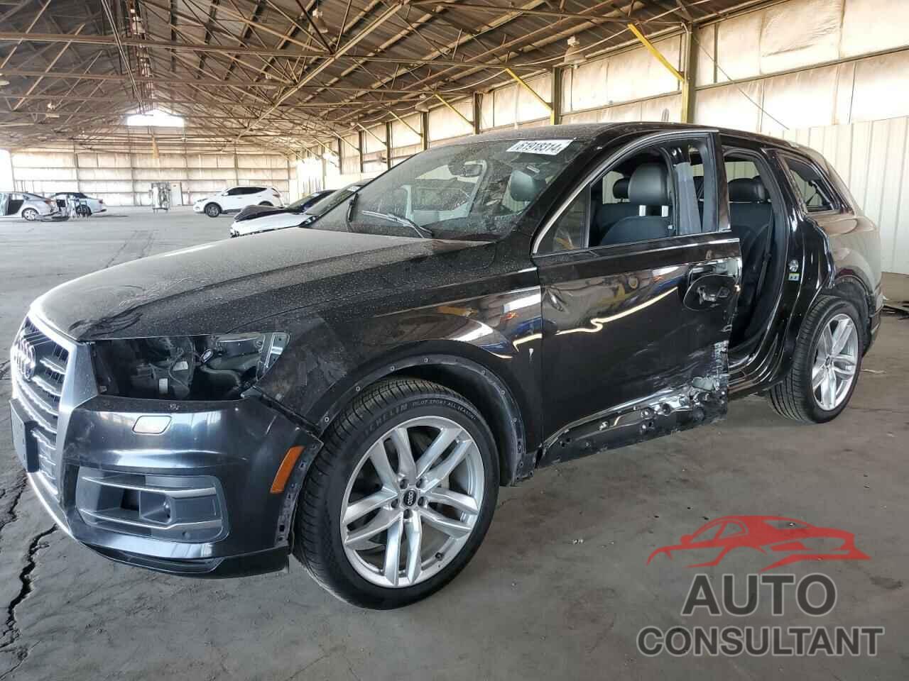 AUDI Q7 2018 - WA1VAAF74JD009916