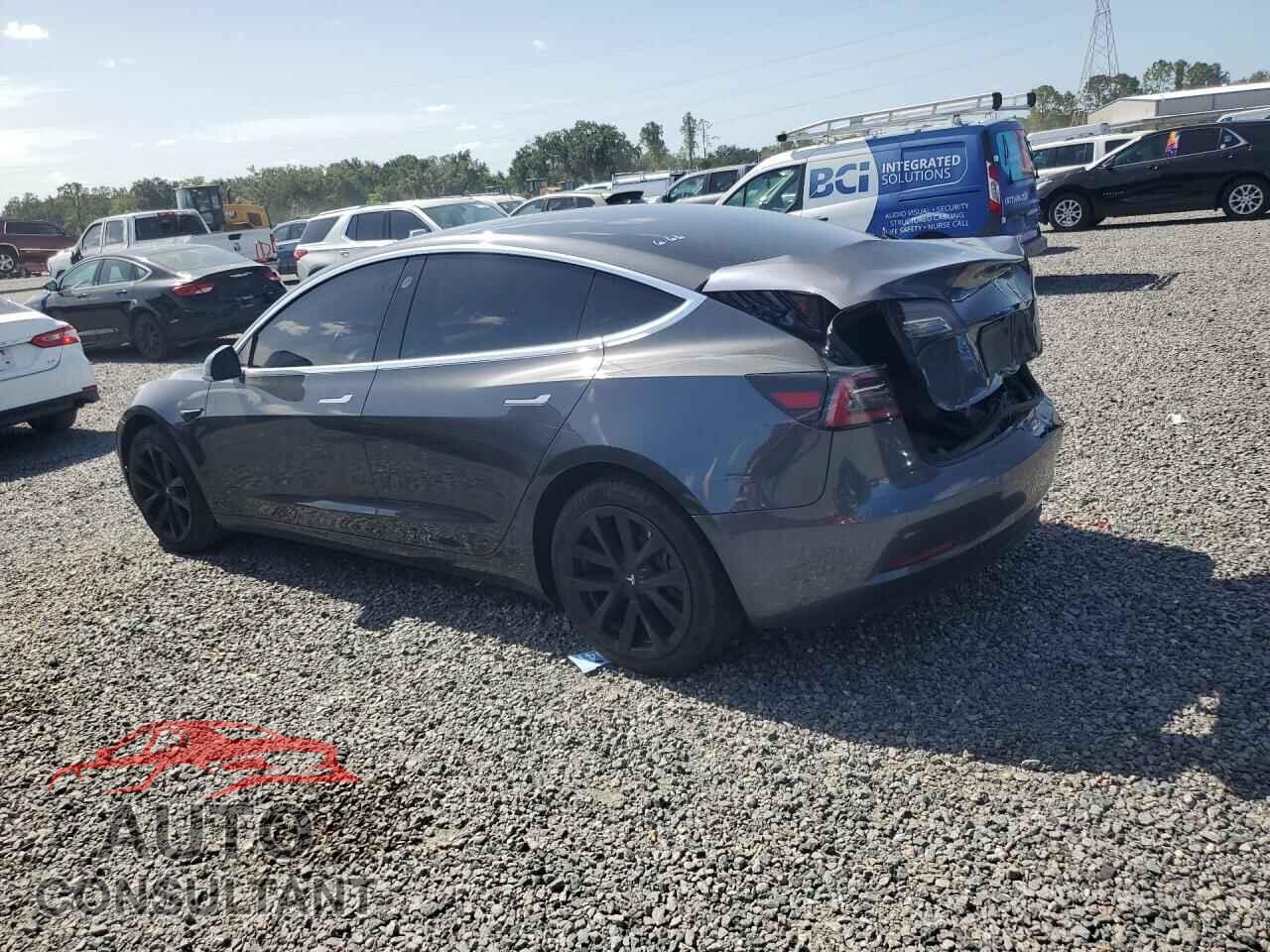 TESLA MODEL 3 2019 - 5YJ3E1EA9KF411021