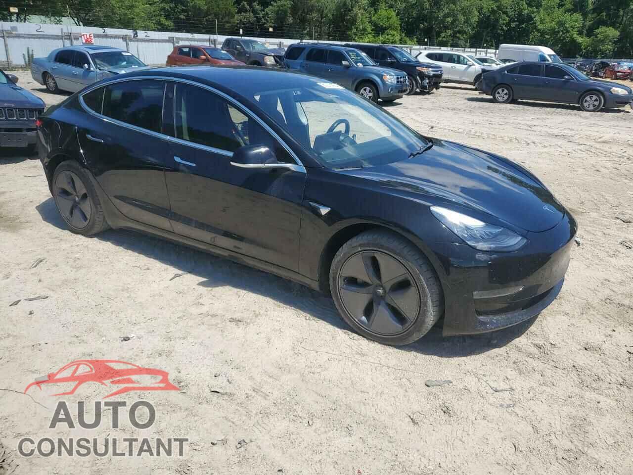 TESLA MODEL 3 2018 - 5YJ3E1EA7JF031352