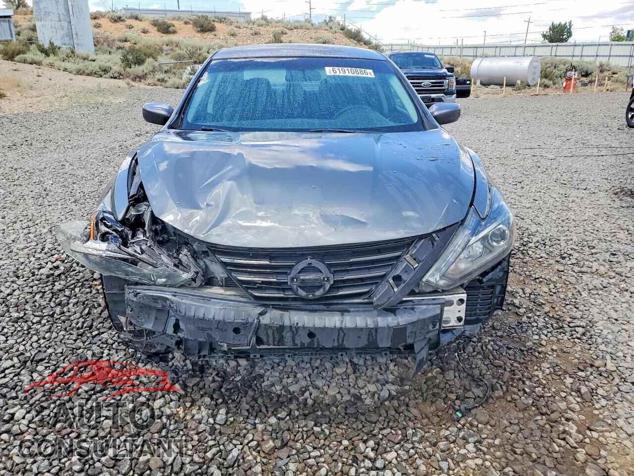 NISSAN ALTIMA 2017 - 1N4BL3AP9HC192547