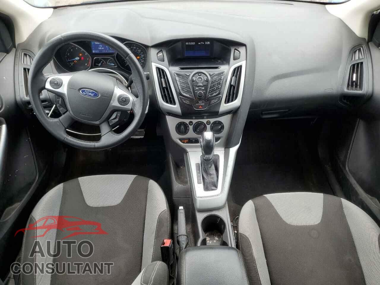 FORD FOCUS 2012 - 1FAHP3F26CL421626