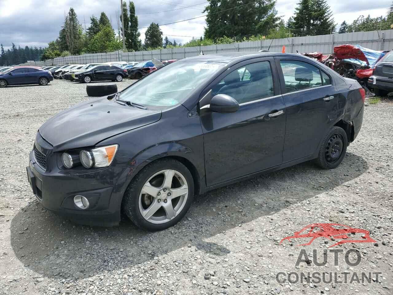 CHEVROLET SONIC 2015 - 1G1JE5SB8F4207280