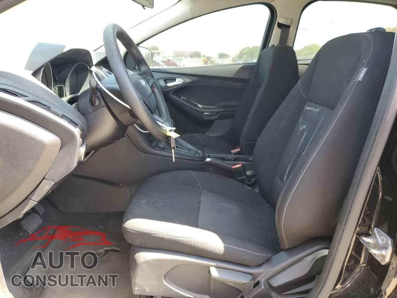 FORD FOCUS 2018 - 1FADP3FE0JL293485