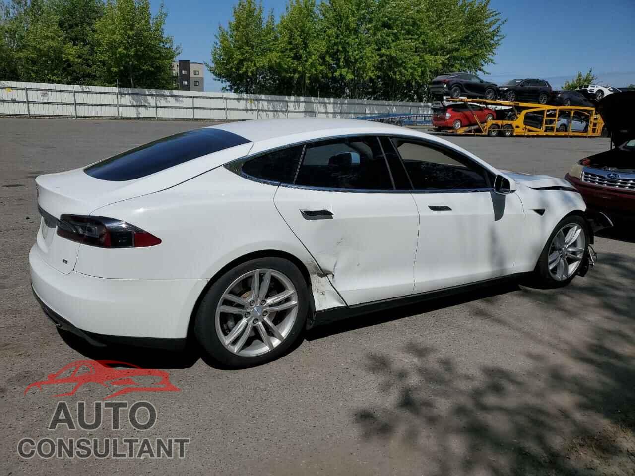 TESLA MODEL S 2013 - 5YJSA1CN3DFP05949