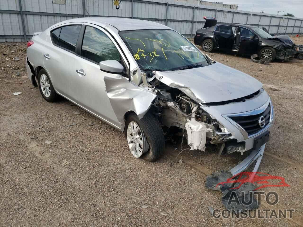 NISSAN VERSA 2018 - 3N1CN7AP5JL887766