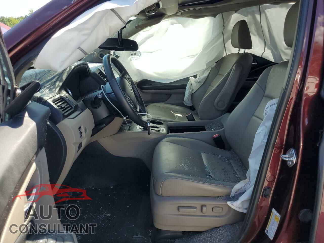 HONDA PILOT 2018 - 5FNYF6H53JB012294