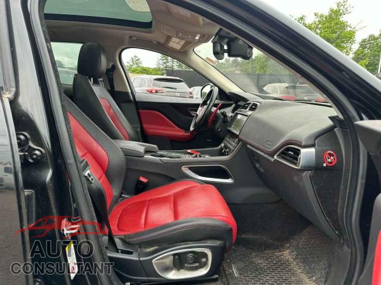 JAGUAR F-PACE 2017 - SADCL2BV1HA489771