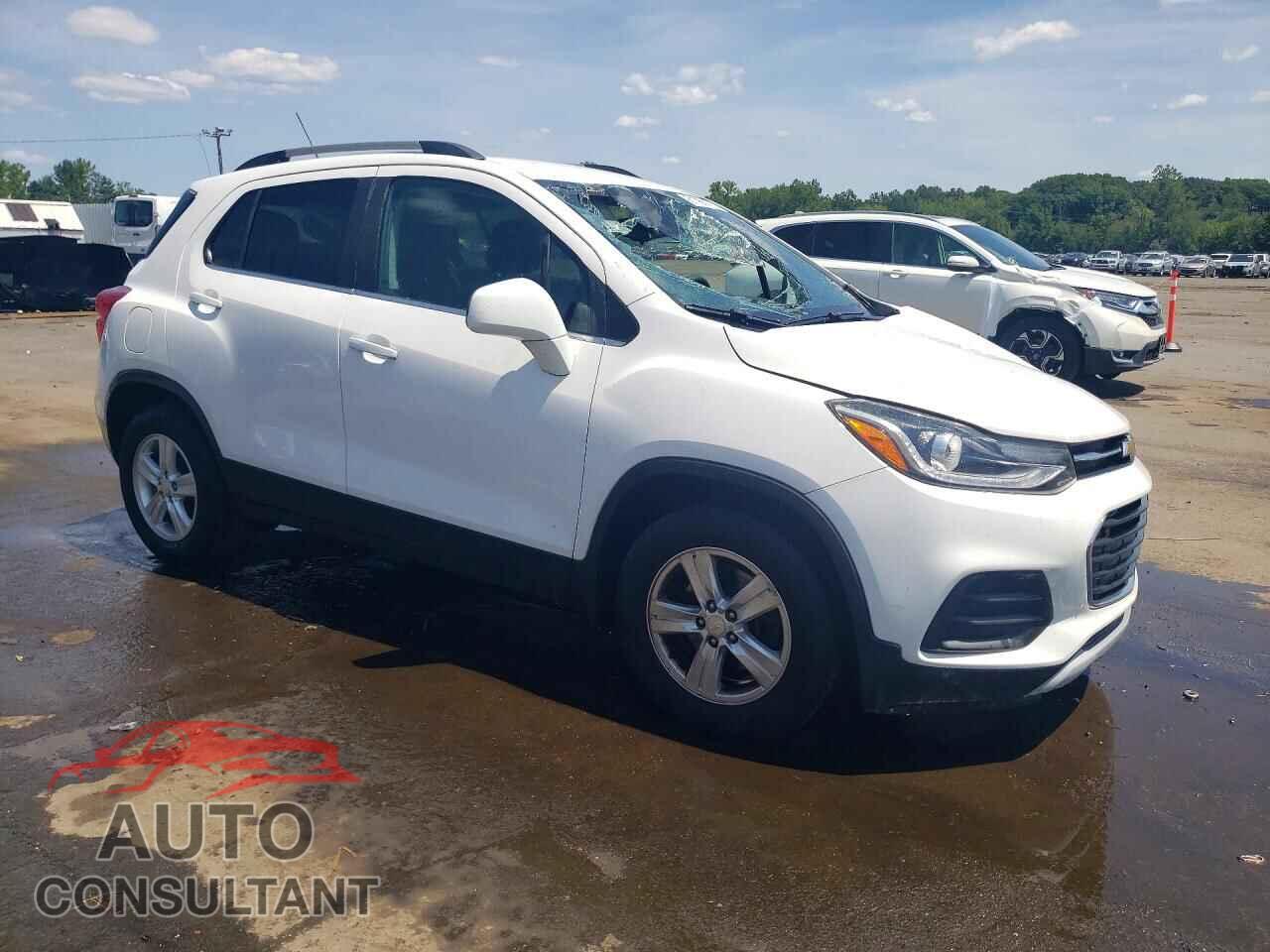 CHEVROLET TRAX 2017 - 3GNCJLSB8HL205338