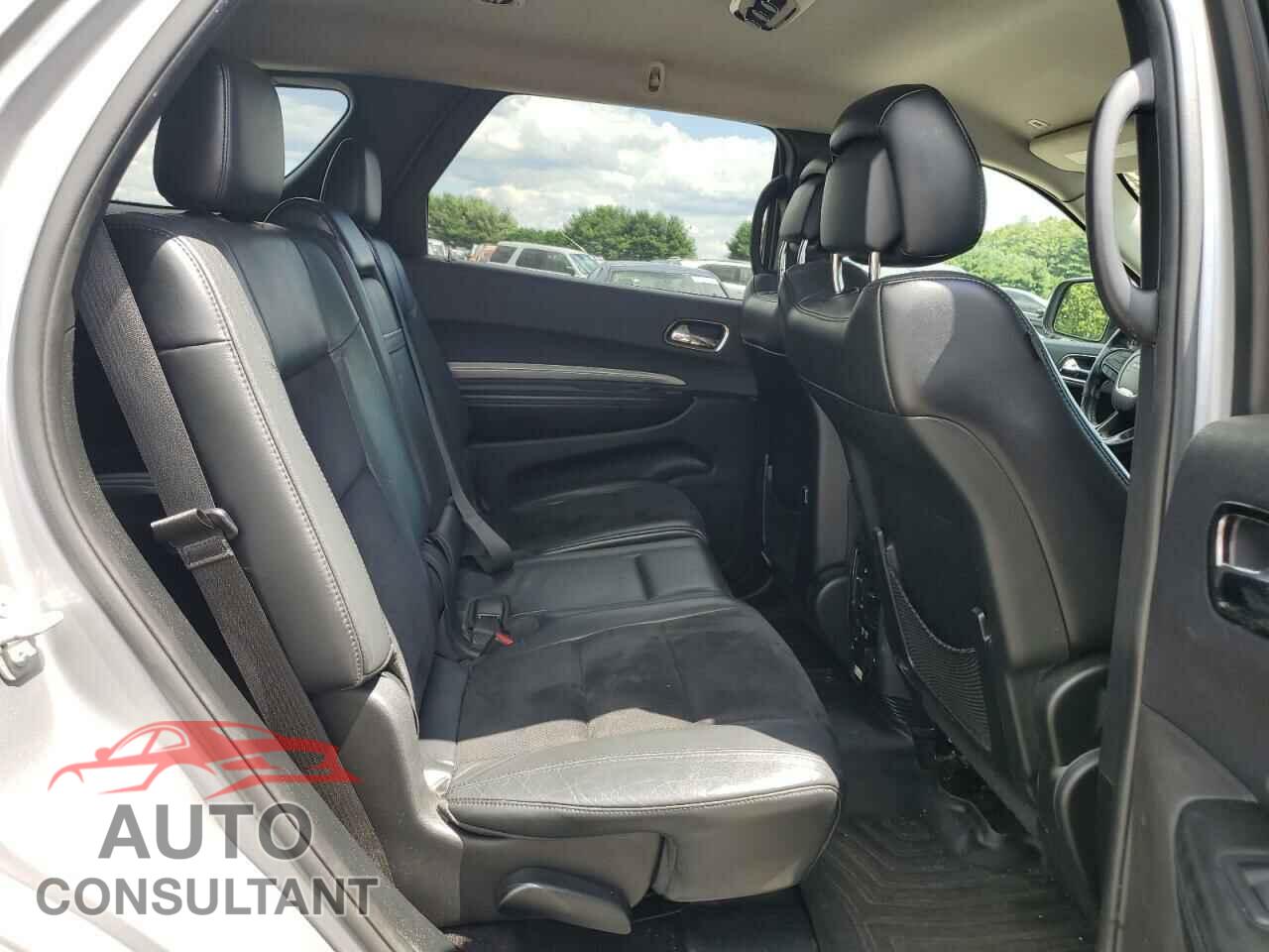 DODGE DURANGO 2018 - 1C4RDJDG0JC282357