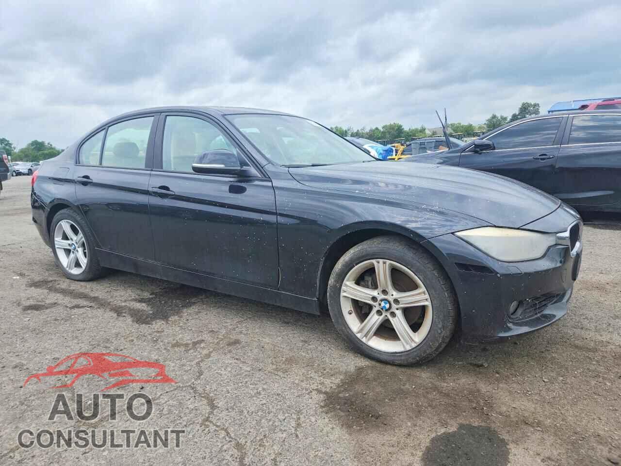 BMW 3 SERIES 2013 - WBA3B5C50DF591426