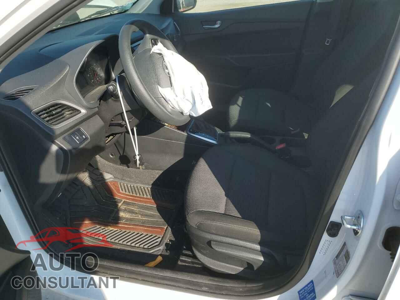 HYUNDAI ACCENT 2022 - 3KPC24A61NE155446