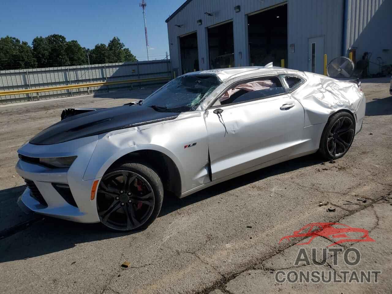 CHEVROLET CAMARO 2018 - 1G1FE1R78J0114436