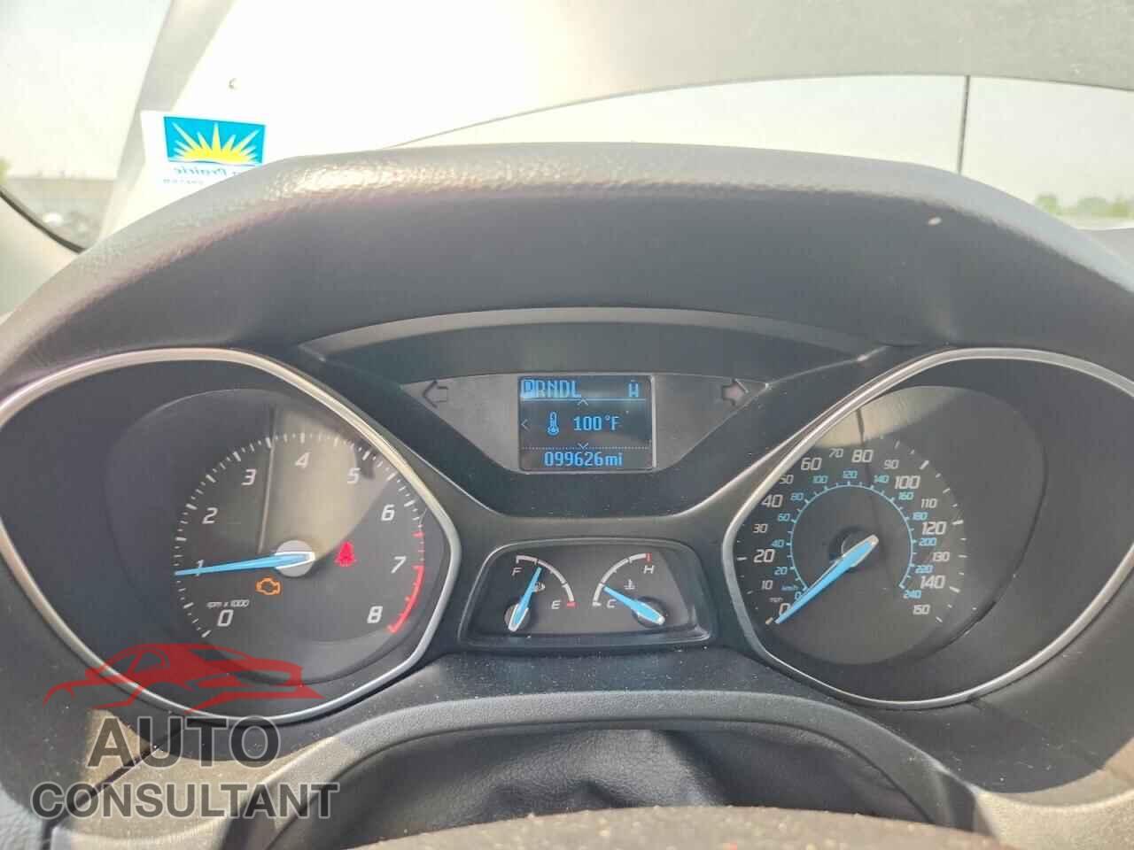 FORD FOCUS 2012 - 1FAHP3K25CL177523
