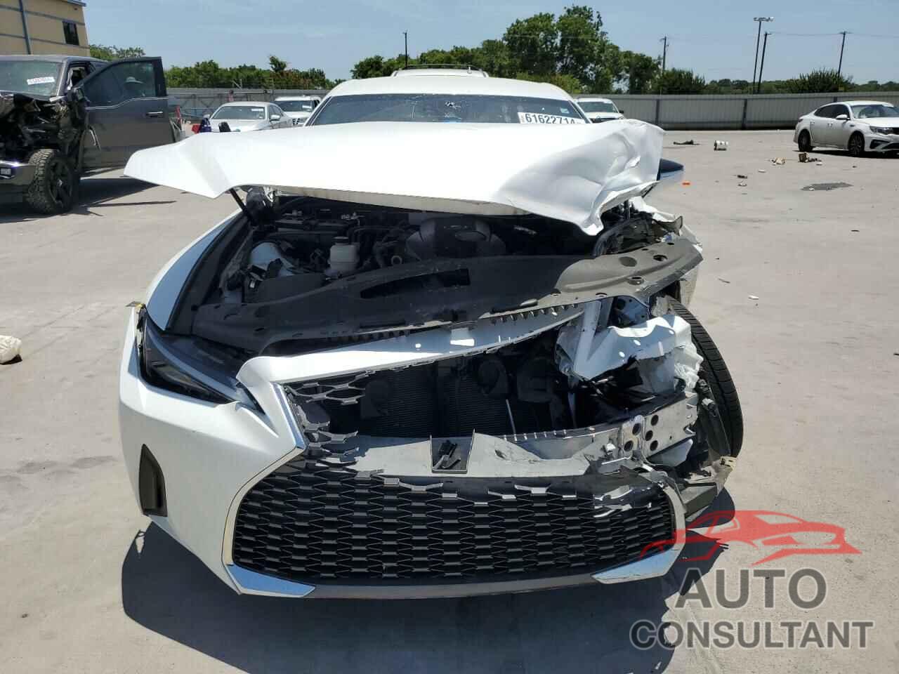 LEXUS IS 2021 - JTHAA1D26M5113672