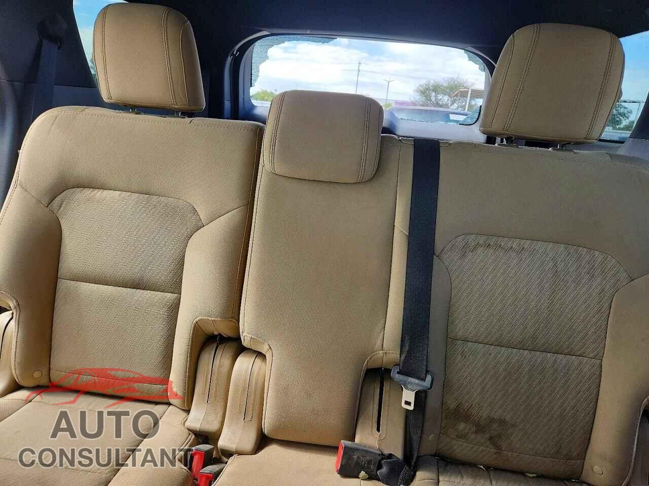 FORD EXPLORER 2017 - 1FM5K7B86HGD42093