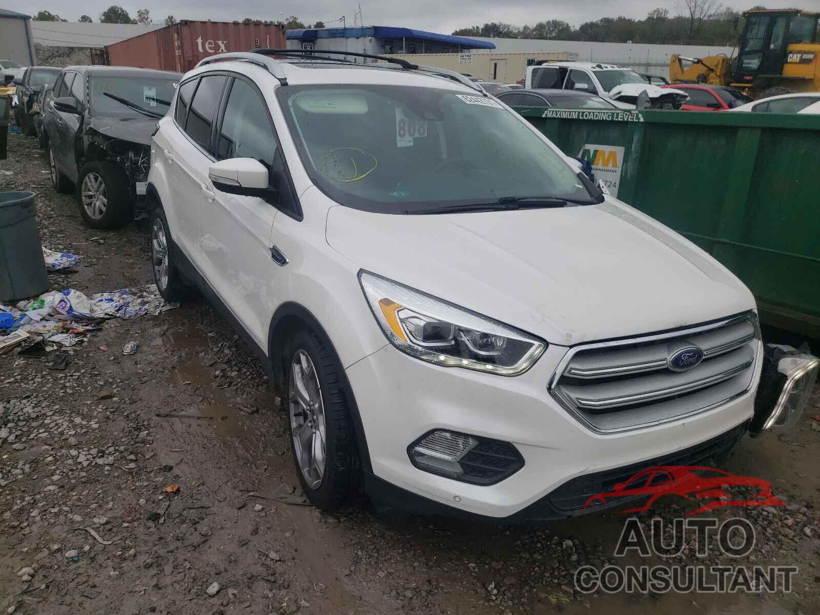 FORD ESCAPE 2017 - 1FMCU0J97HUA27033