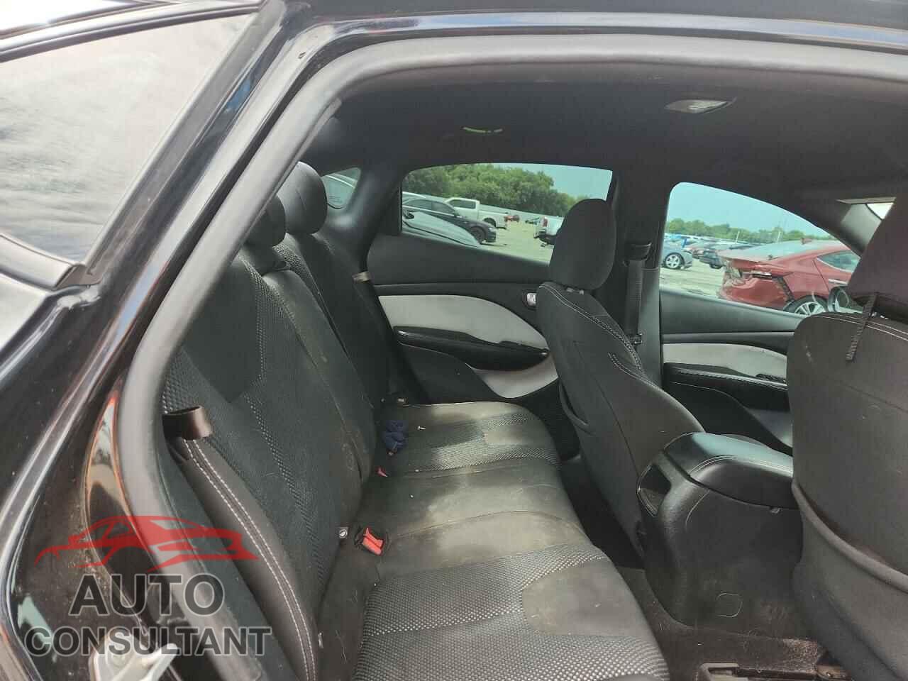 DODGE DART 2015 - 1C3CDFBB0FD193906