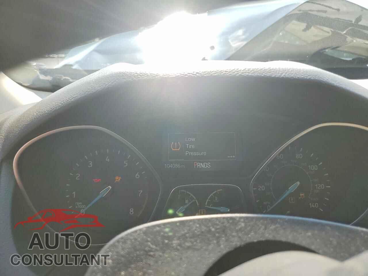 FORD FOCUS 2015 - 1FADP3K28FL213398