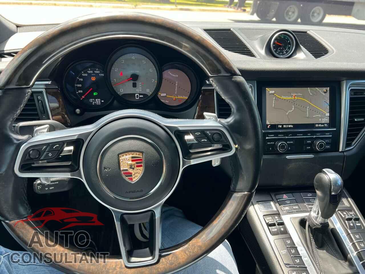 PORSCHE MACAN 2015 - WP1AB2A51FLB53576