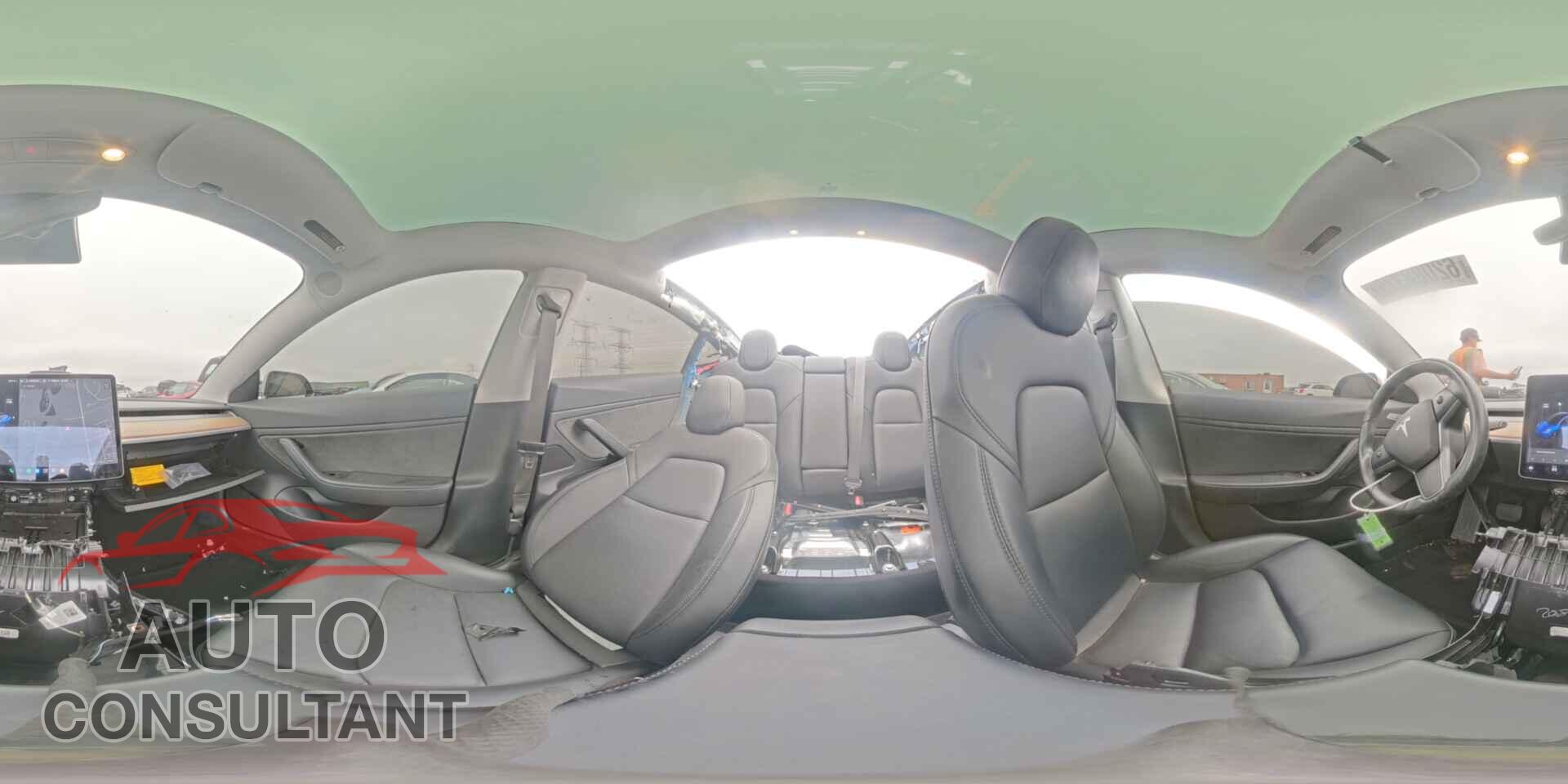 TESLA MODEL 3 2018 - 5YJ3E1EAXJF019518