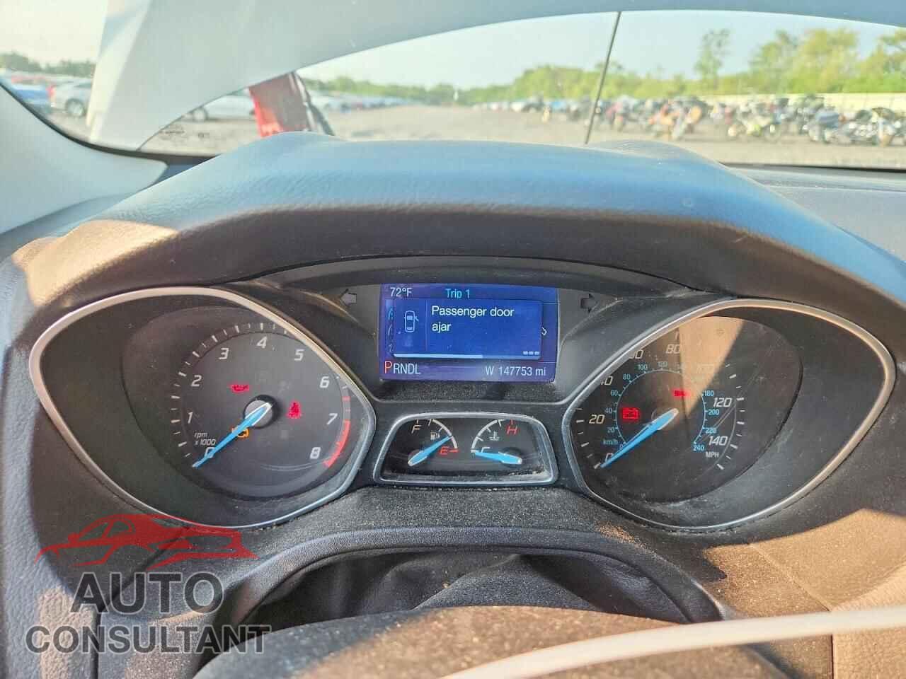 FORD FOCUS 2014 - 1FADP3F25EL143514