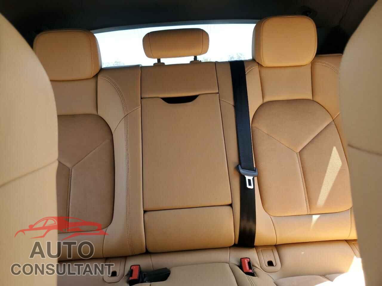 PORSCHE MACAN 2018 - WP1AA2A59JLB03925