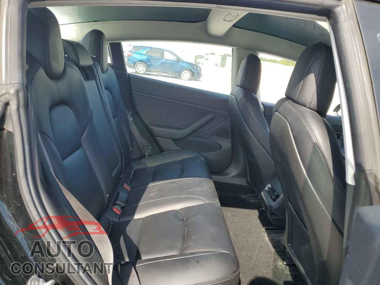 TESLA MODEL 3 2018 - 5YJ3E1EA6JF015966