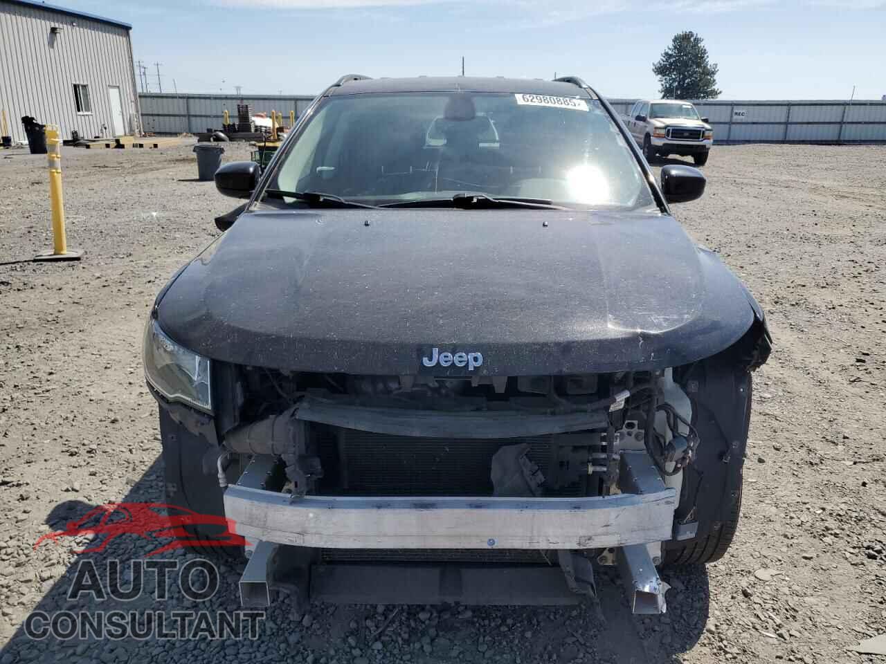 JEEP COMPASS 2018 - 3C4NJDBB8JT152976