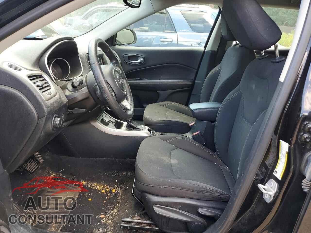 JEEP COMPASS 2018 - 3C4NJDAB0JT231995