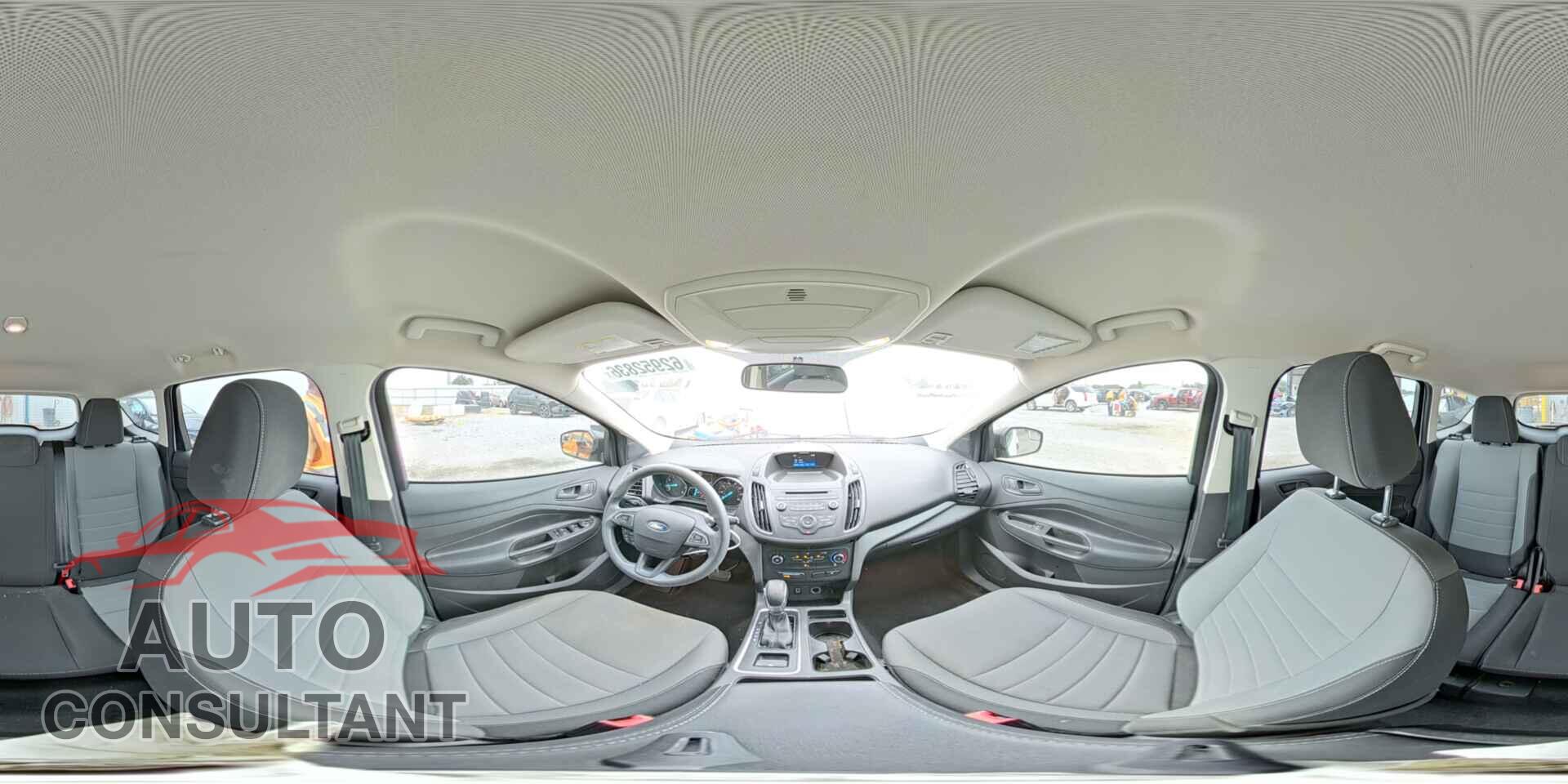 FORD ESCAPE 2017 - 1FMCU0F7XHUC73002