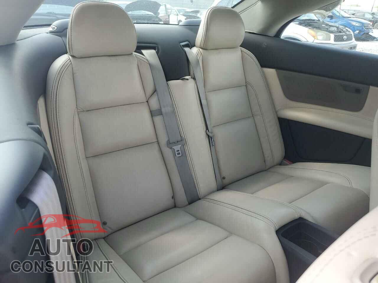 VOLVO C70 2011 - YV1672MC0BJ109846