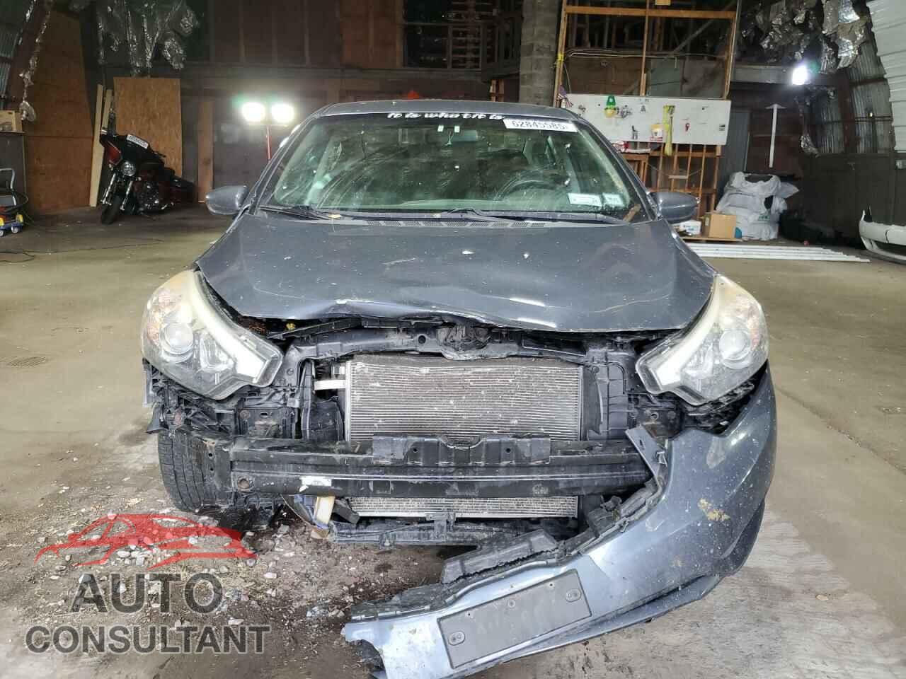 KIA FORTE 2016 - KNAFK4A66G5571193