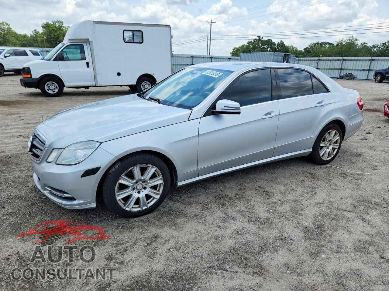 MERCEDES-BENZ E-CLASS 2013 - WDDHF8JB8DA701312