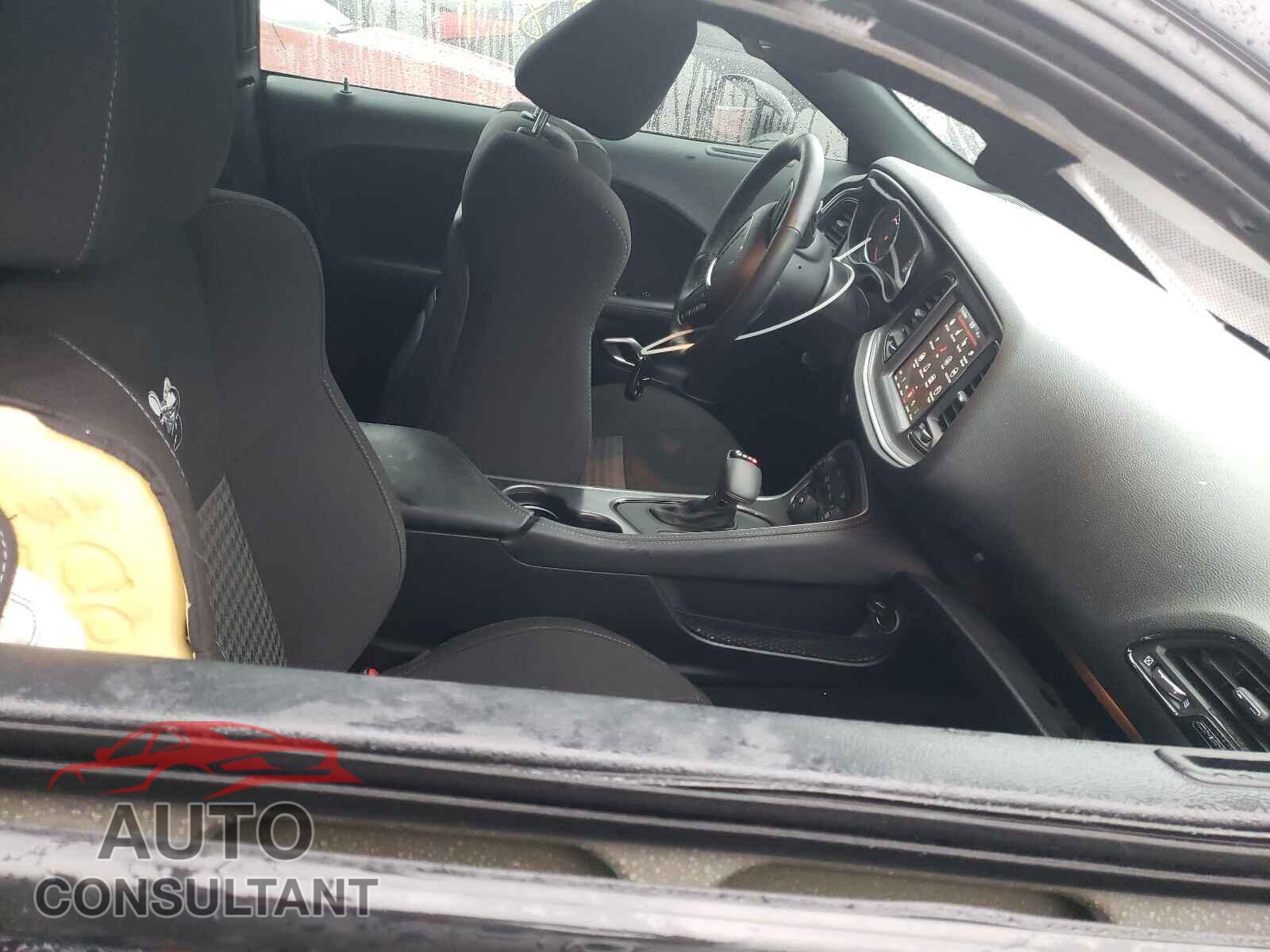 DODGE CHALLENGER 2019 - 2C3CDZFJ7KH747443