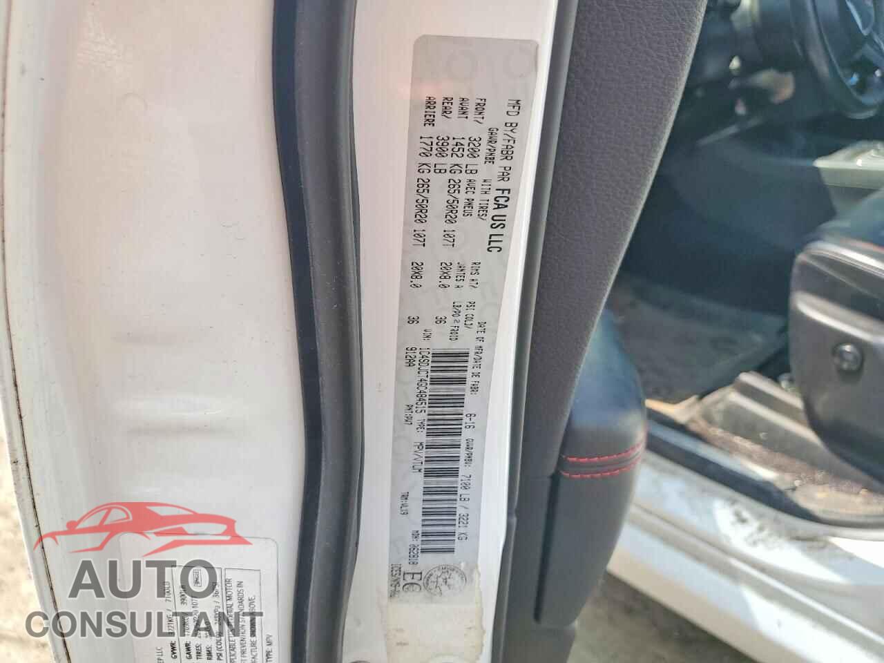 DODGE DURANGO 2016 - 1C4SDJCT4GC484515