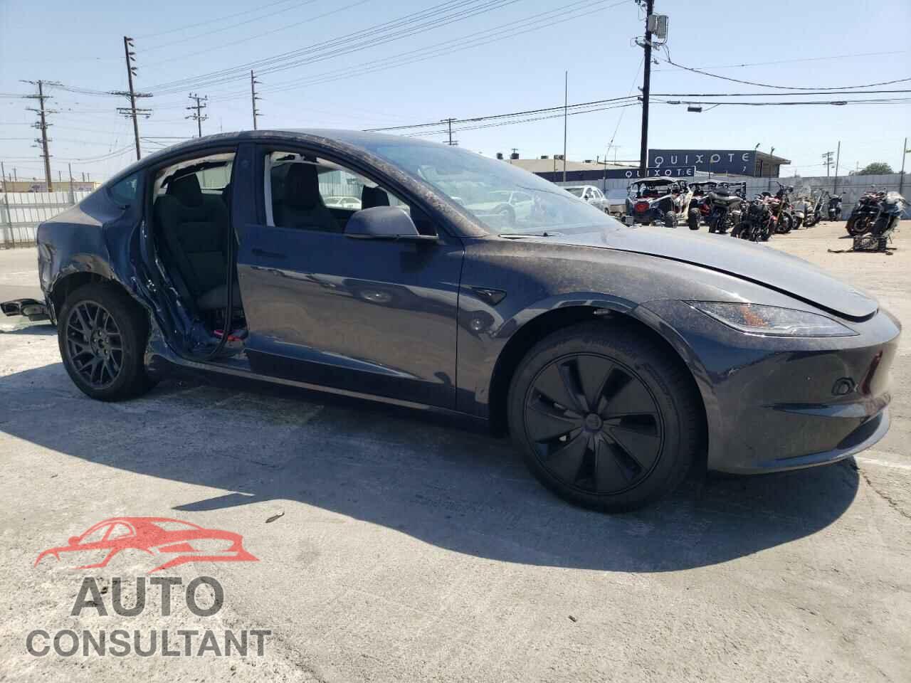 TESLA MODEL 3 2024 - 5YJ3E1EA6RF746828