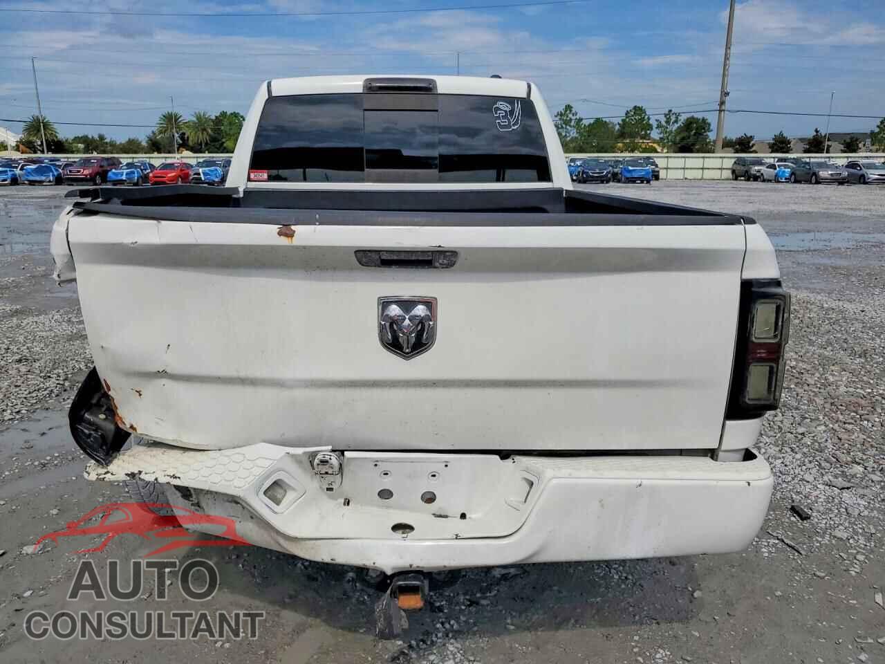 DODGE RAM 1500 2011 - 1D7RB1GT5BS530694