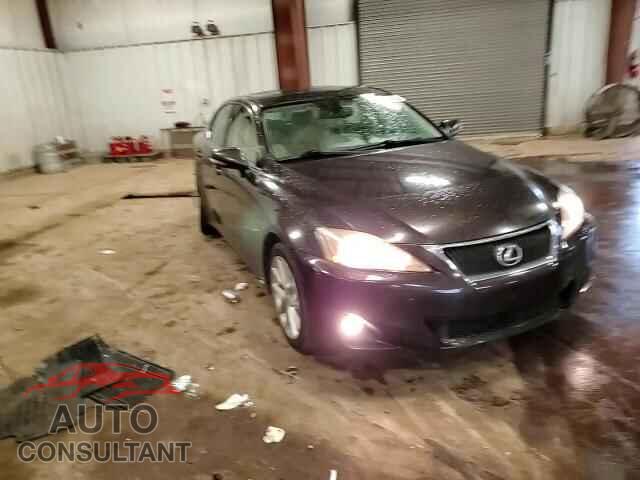 LEXUS IS 2012 - JTHCF5C27C2035809