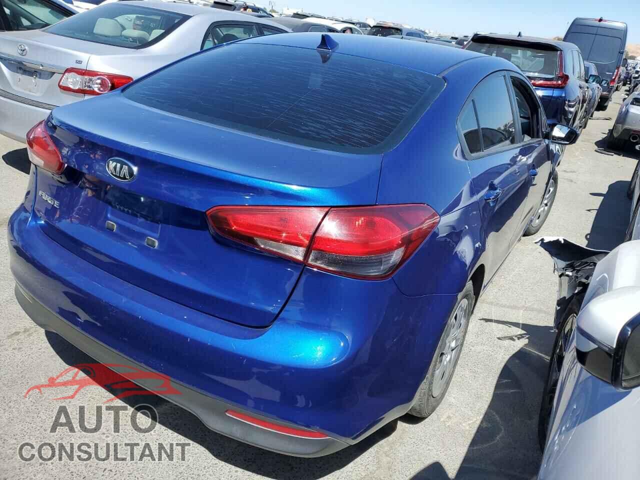 KIA FORTE 2017 - 3KPFK4A70HE040170