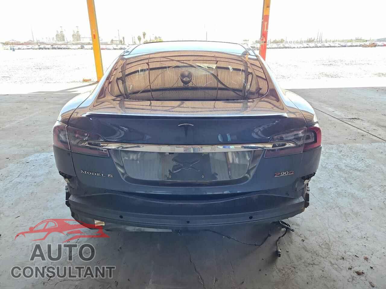 TESLA MODEL S 2016 - 5YJSA1E49GF143399