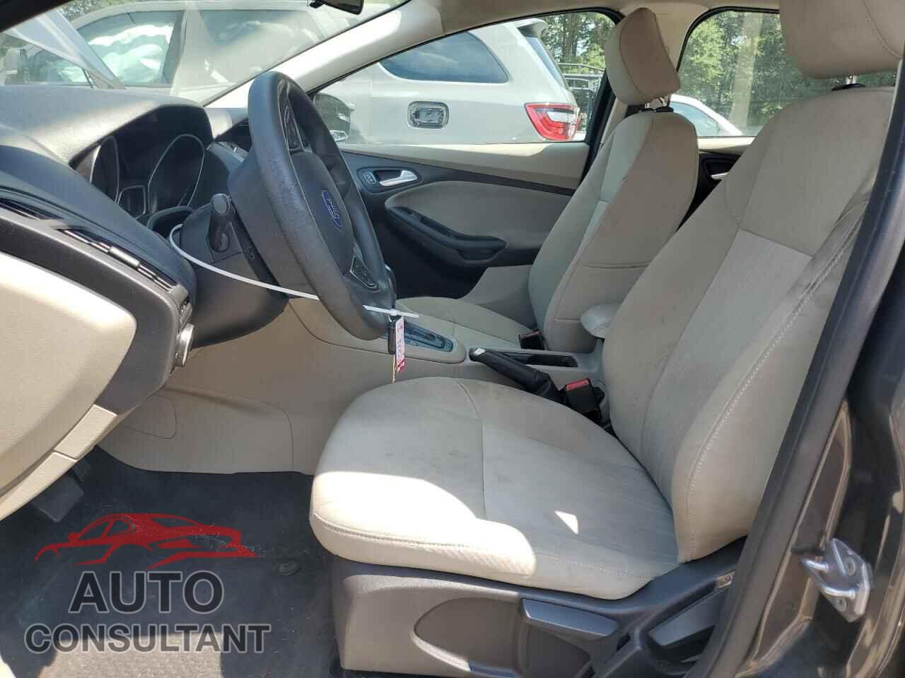 FORD FOCUS 2016 - 1FADP3F20GL216677